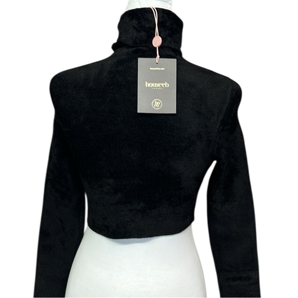 House Of CB Black Velvet Turtleneck Crop Top - Picture 4 of 7